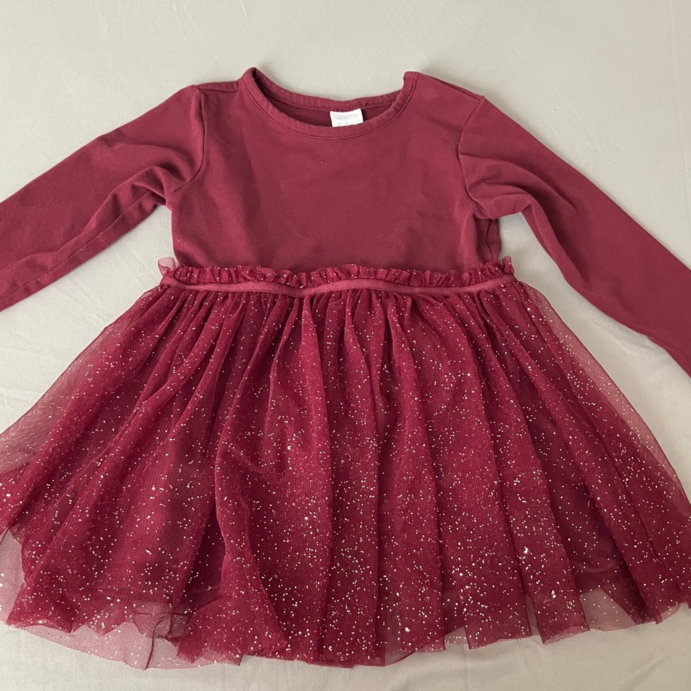 🌸  3/$15 H&M baby dress (9M)